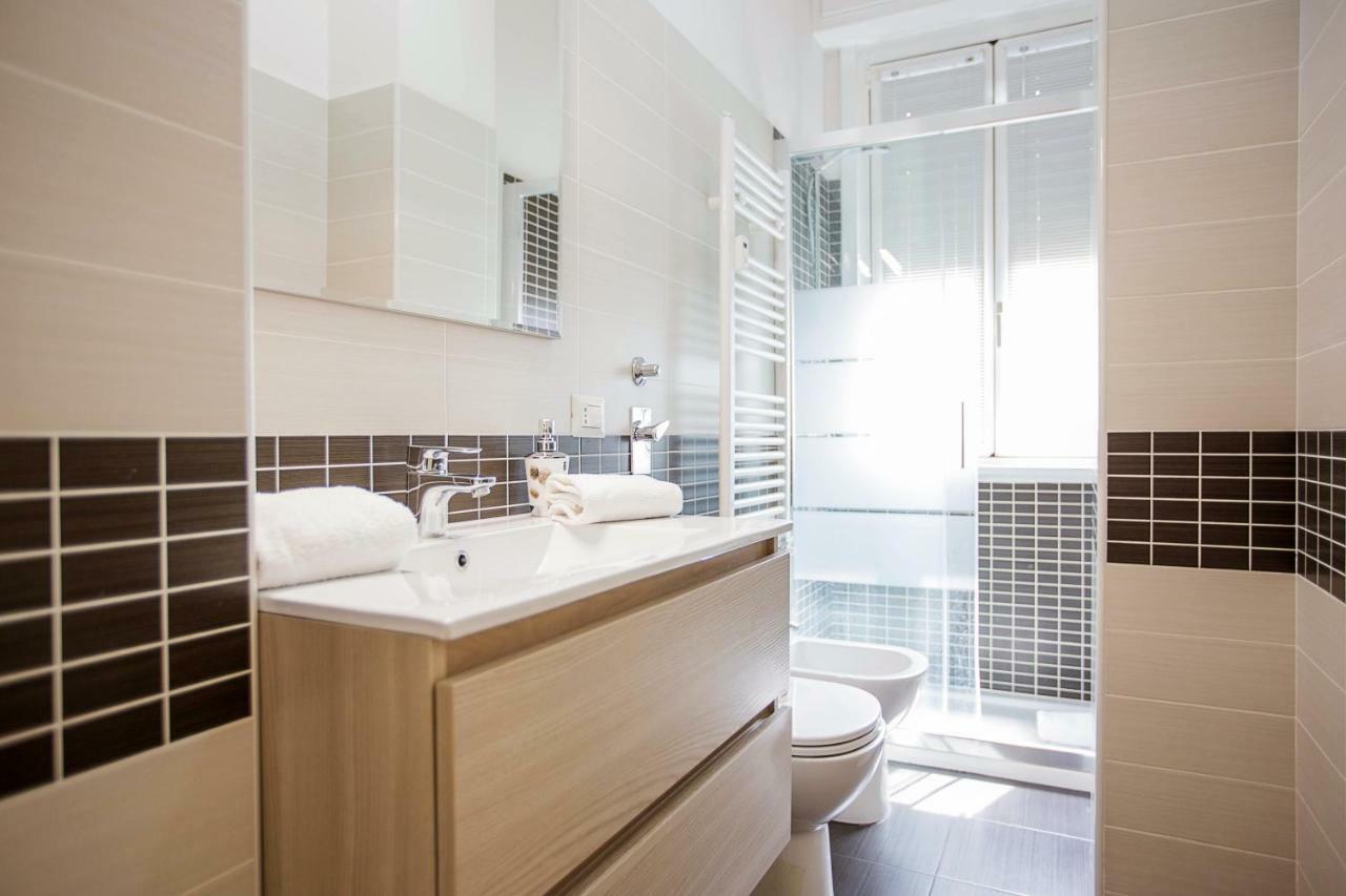 Lorenteggio Studio Apt Milano Exteriör bild