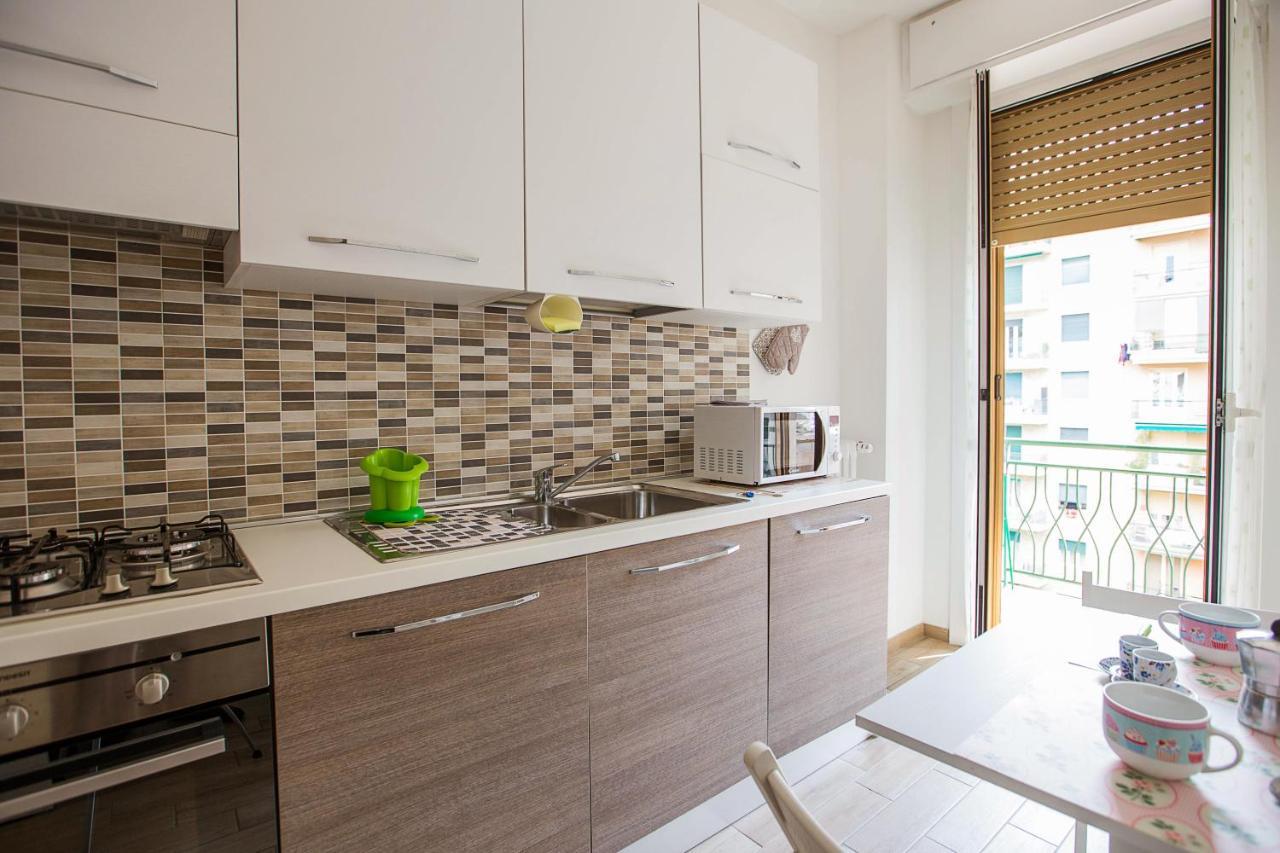 Lorenteggio Studio Apt Milano Exteriör bild