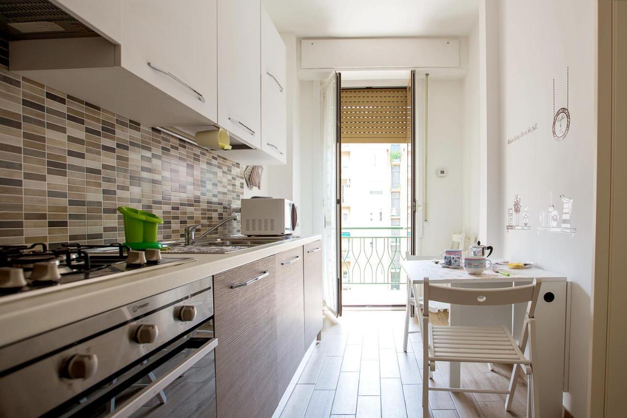 Lorenteggio Studio Apt Milano Exteriör bild