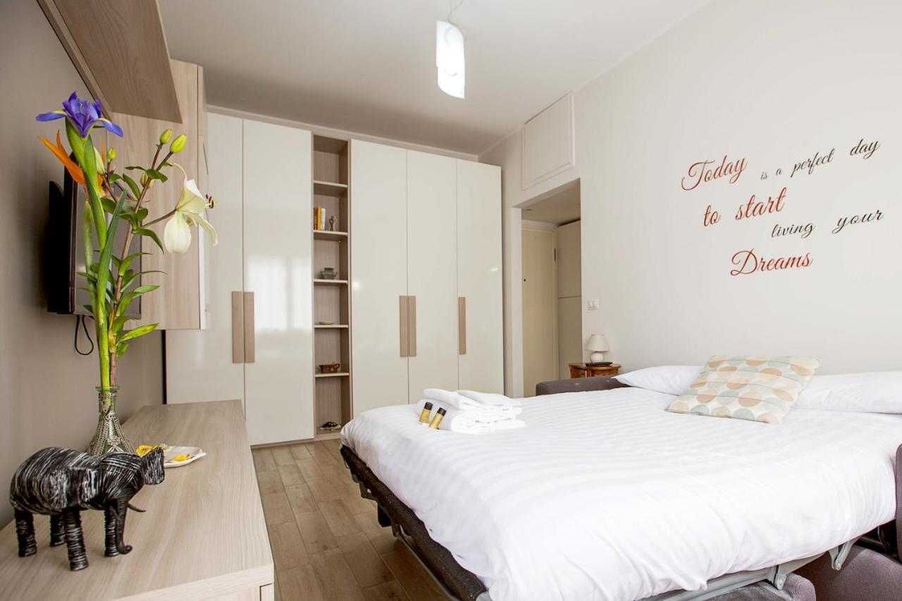 Lorenteggio Studio Apt Milano Exteriör bild